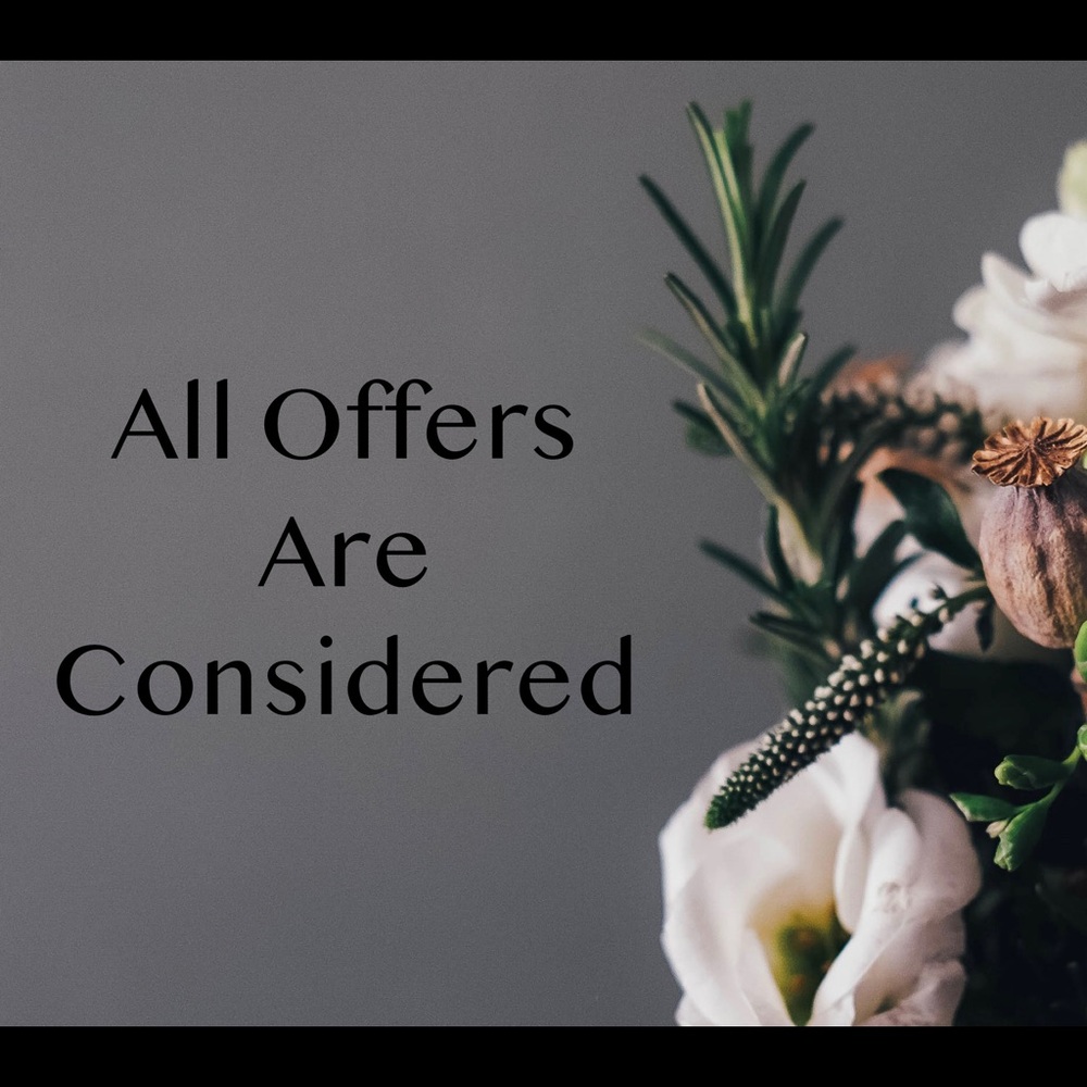 All Offers will be Considered! Happy Fall!